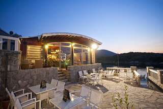 Гостевой дом Rooms & Apartments Kristina Romantica Тиват-3