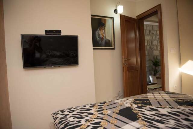 Гостевой дом Rooms & Apartments Kristina Romantica Тиват-55